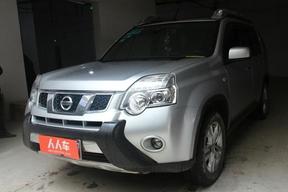 日产-奇骏 2012款 2.5L 手动豪华版 4WD