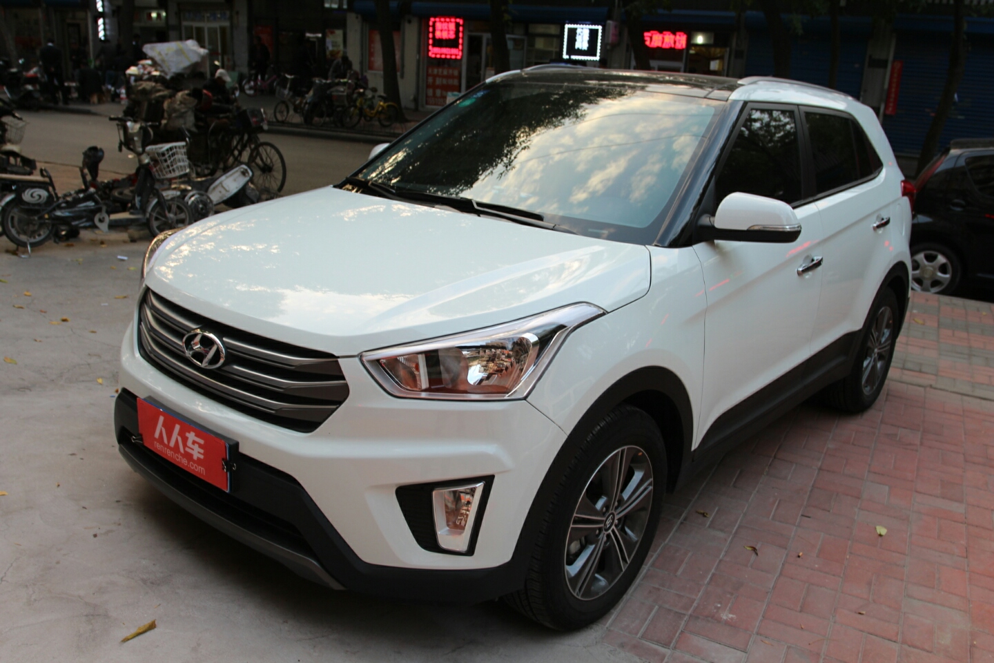 现代-ix25 2015款 1.6l 自动两驱智能型gls