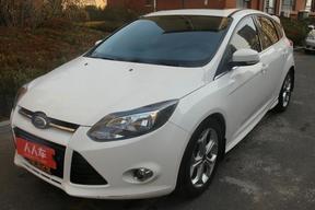 福特-福克斯 2012款 两厢 2.0L 自动豪华运动型