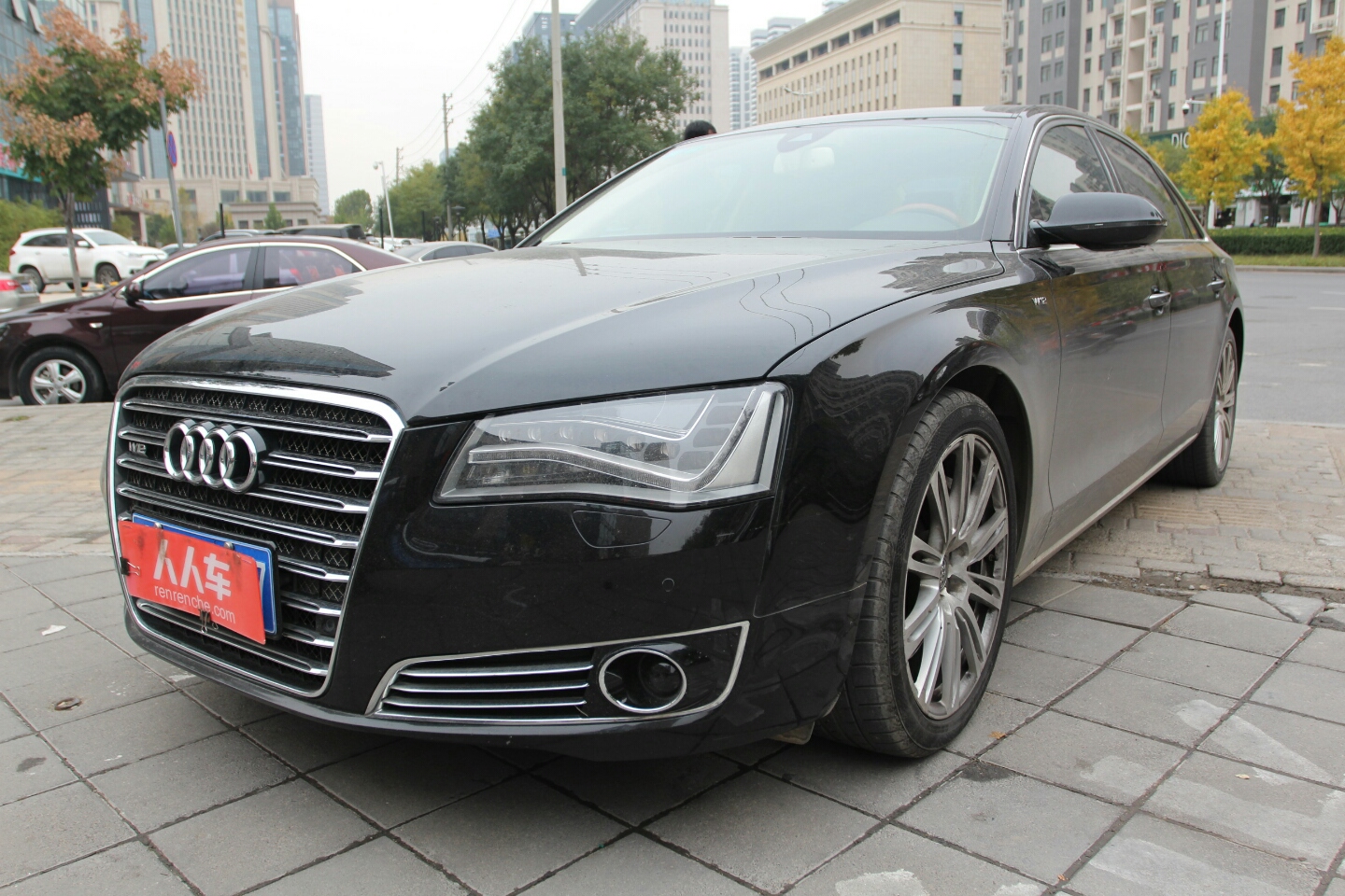 奥迪-a8 2013款 a8l 55 tfsi quattro尊贵型