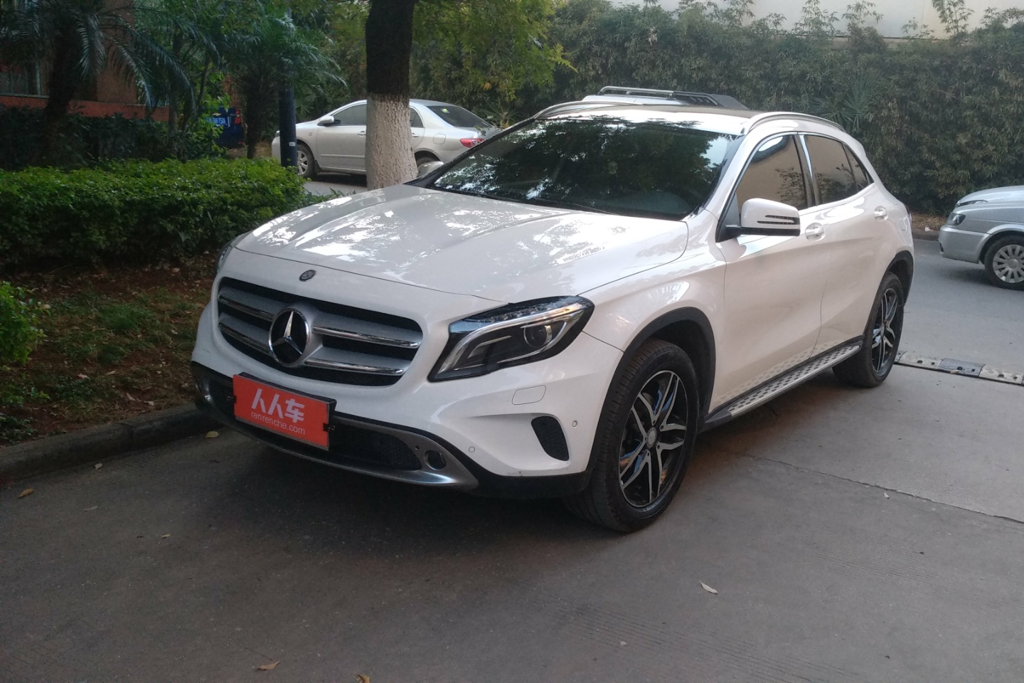 奔驰-gla 2015款 gla 220 4matic 时尚型