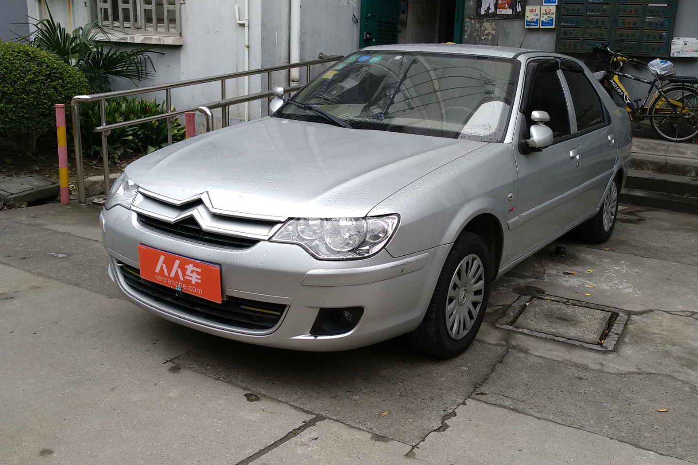 雪铁龙-爱丽舍 2010款 三厢 1.6l 手动科技型
