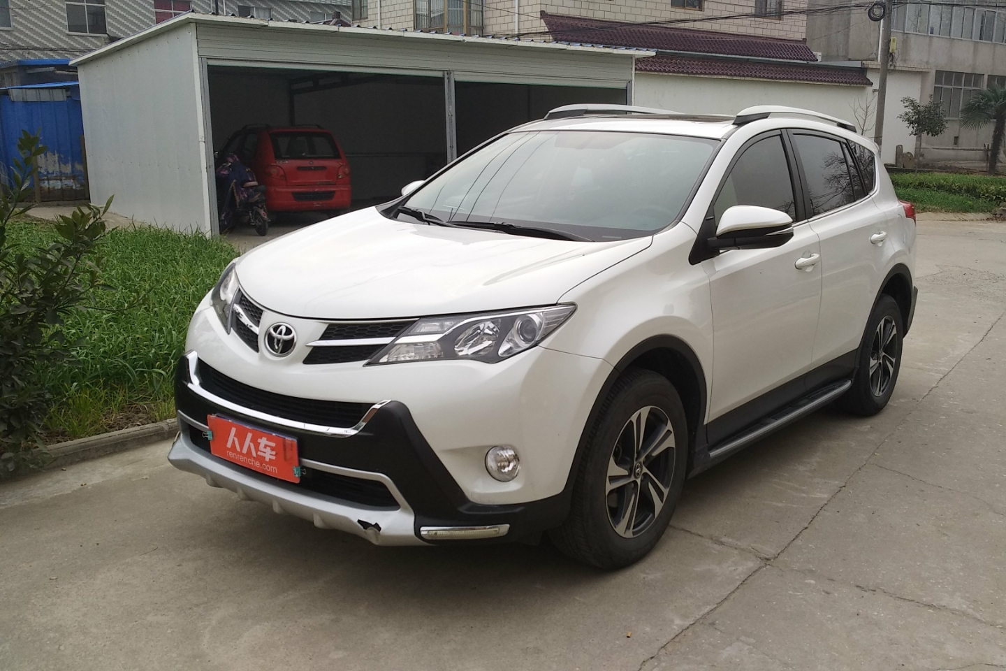 丰田-rav4荣放 2015款 2.0l cvt两驱风尚版