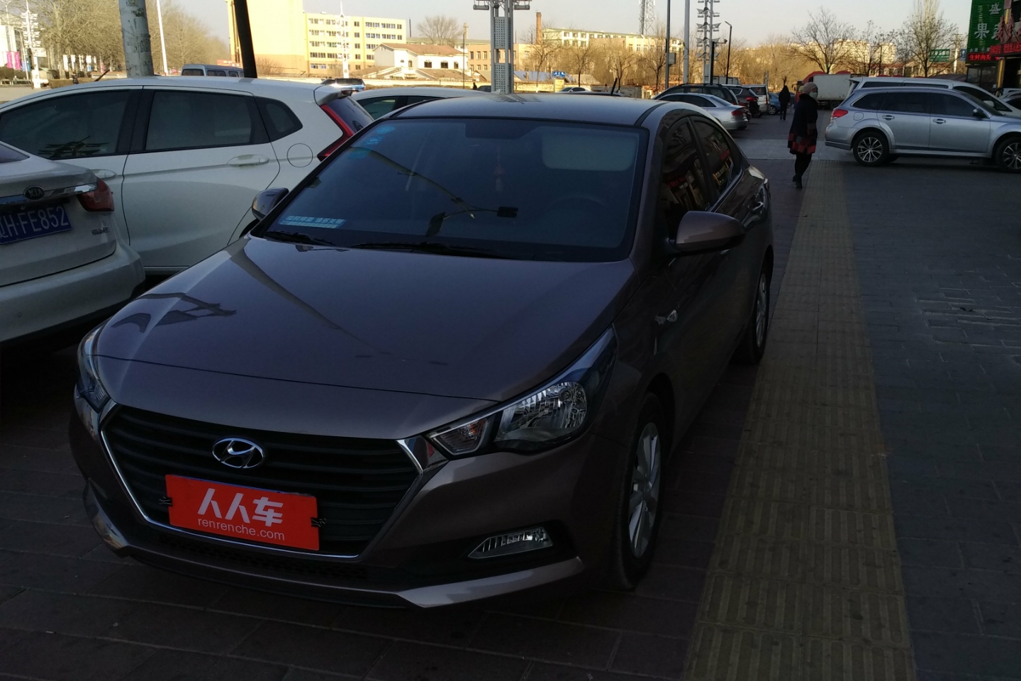 现代-悦纳 2016款 1.4l 自动炫酷版gls