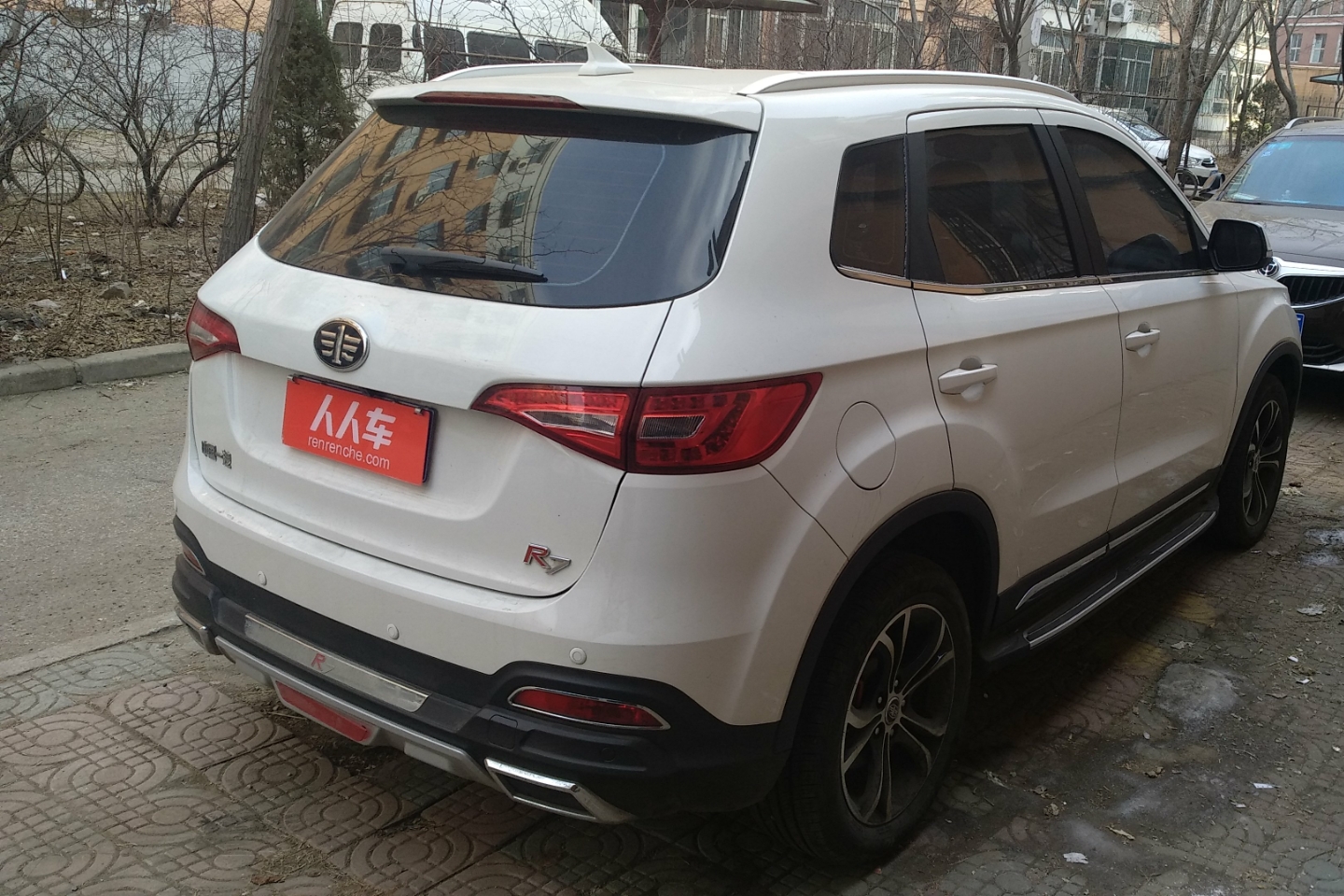 一汽-森雅r7 2017款 1.6l 自动智能型