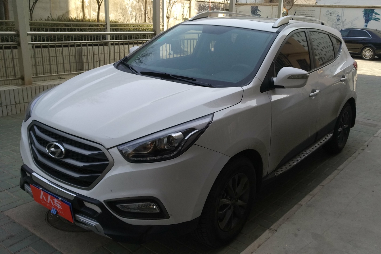 现代-ix35 2015款 2.0l 自动两驱舒适型