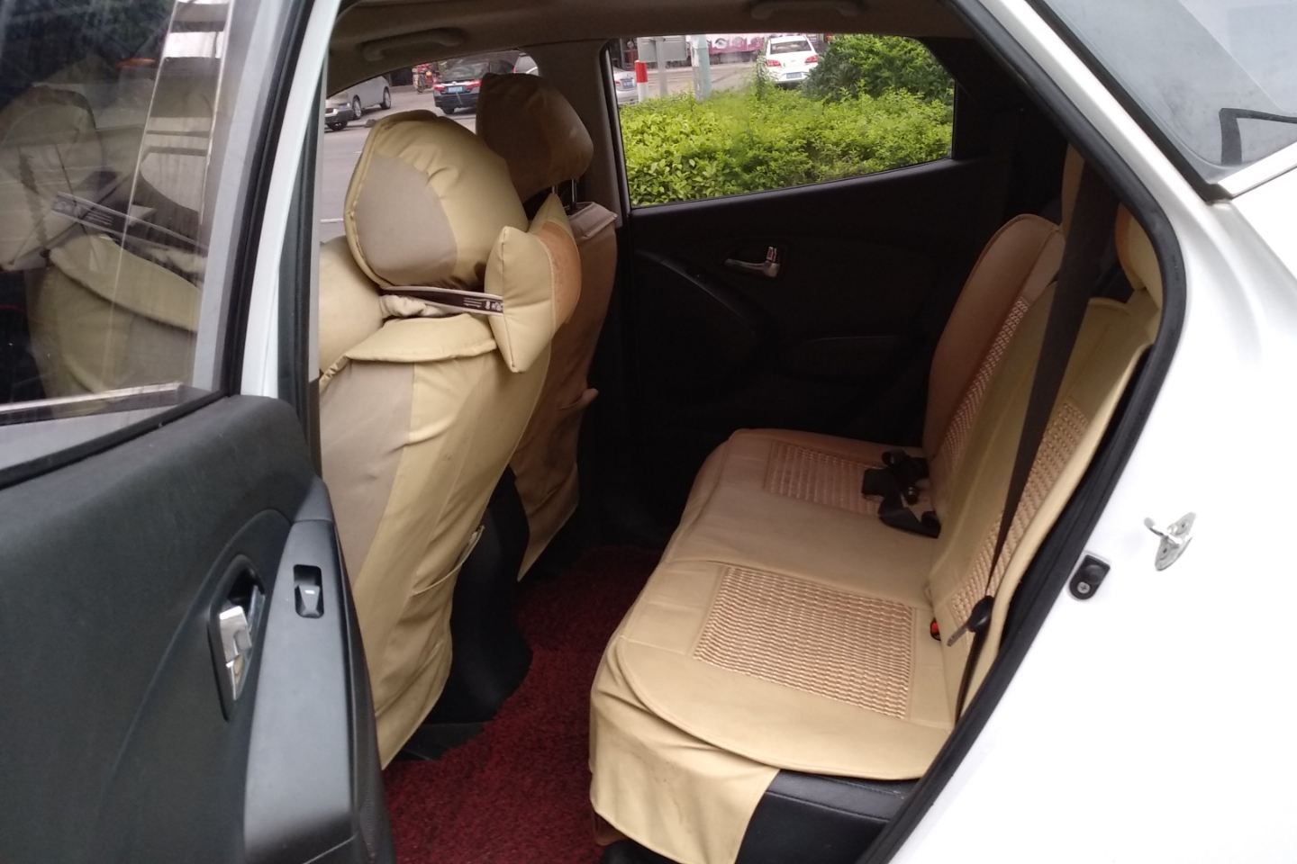 现代-ix35 2013款 2.0l 自动两驱智能型gls