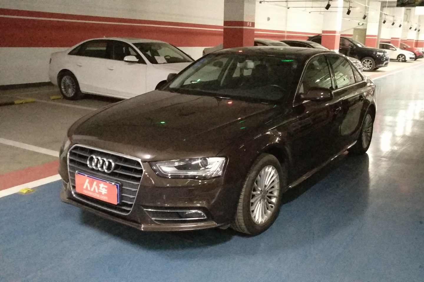 奥迪-a4l 2015款 35 tfsi 自动技术型