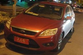福特-福克斯 2012款 三厢经典 1.8L 手动基本型