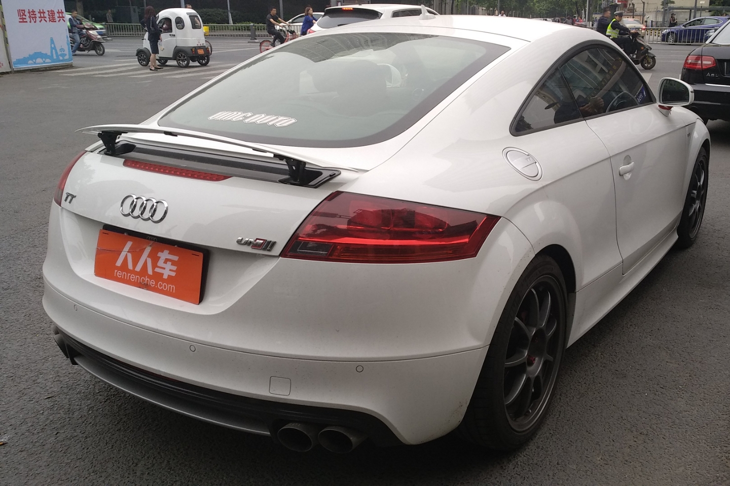 奥迪-tt 2013款 tt coupe 45 tfsi