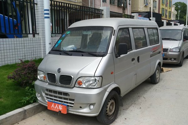 北京二手车出售北京二手东风小康北京二手东风小康k0707ii东风-小康瑞纳和桑塔纳哪个好图片