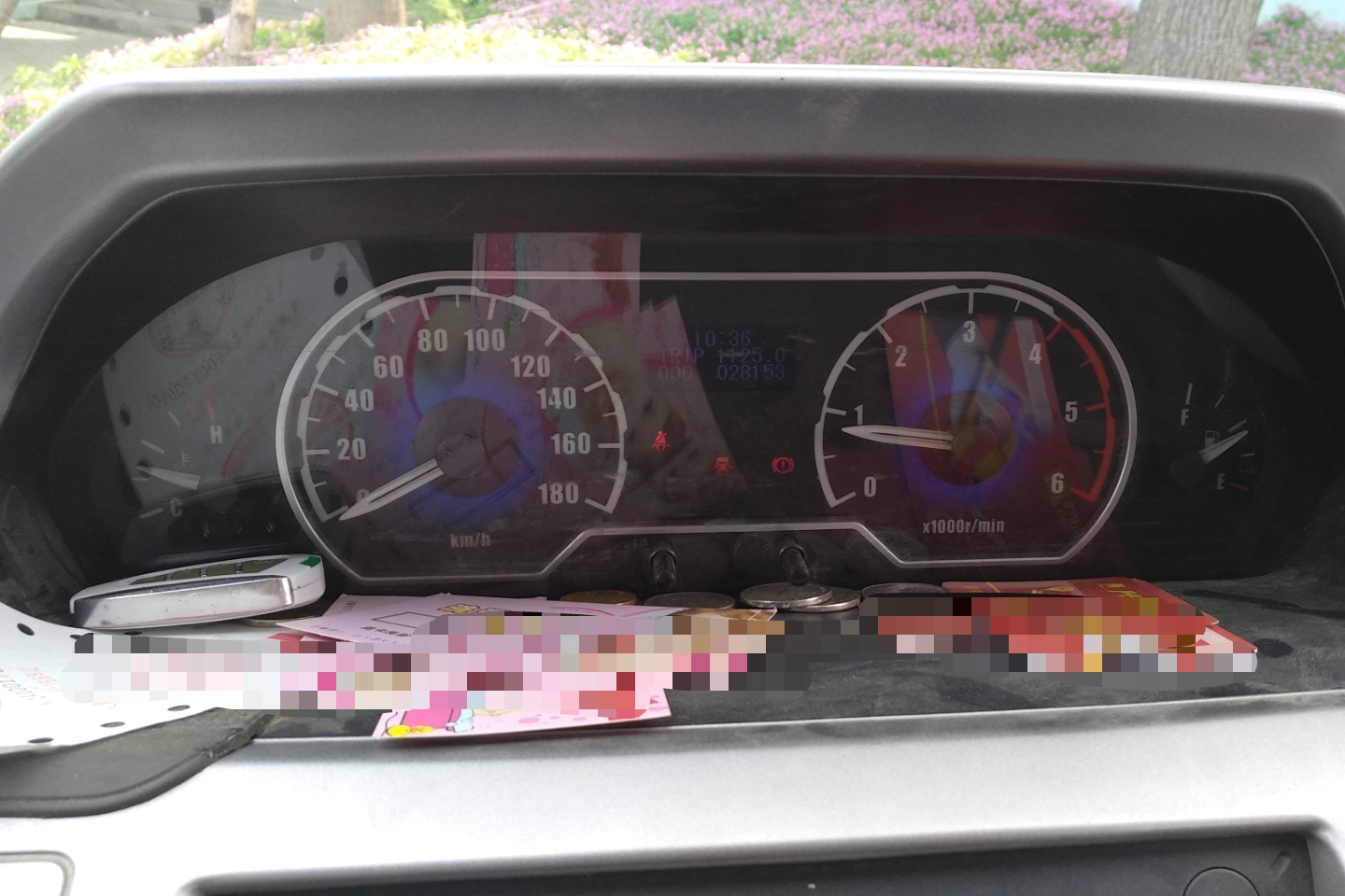 上汽大通-v80 2012款 2.5t中顶超值物流版b