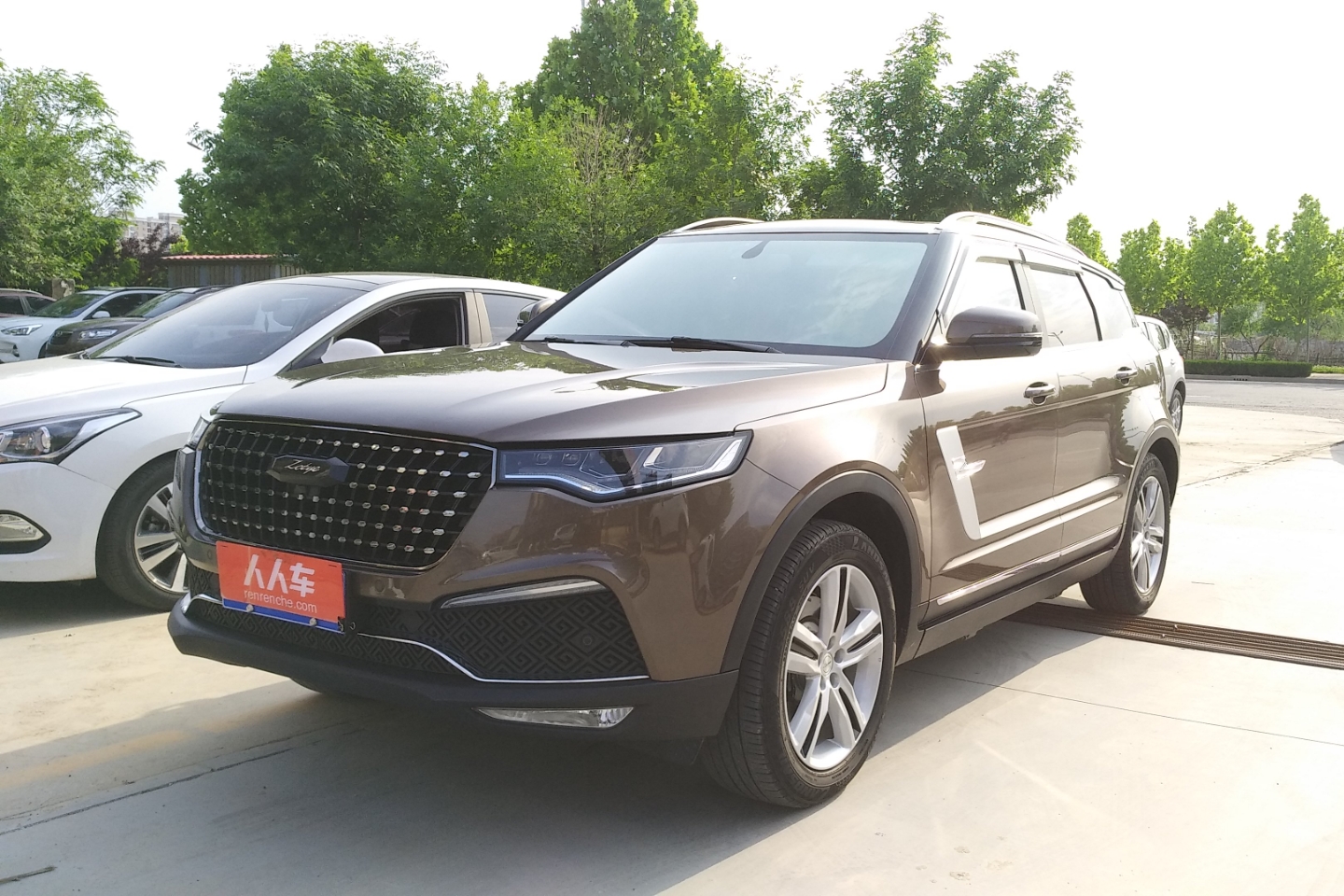 众泰-t700 2017款 1.8t 自动尊贵型