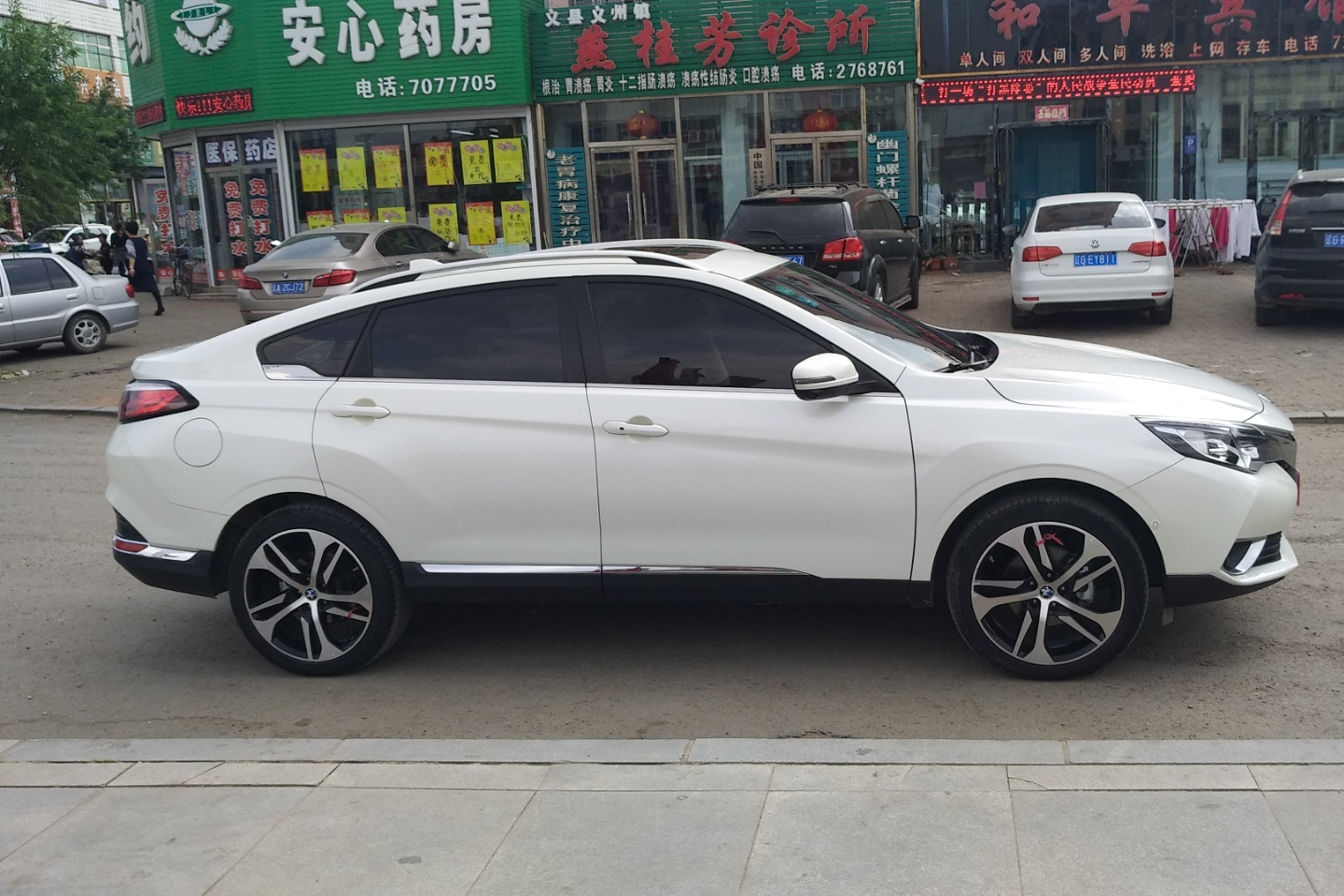 启辰-t90 2017款 2.0l cvt 领尚