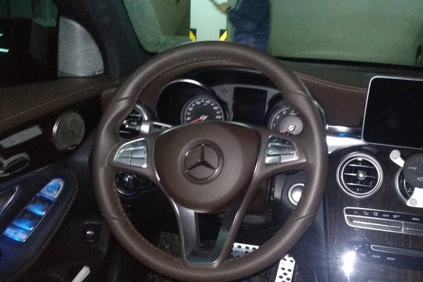 苏州二手奔驰glc2017款glc2604matic豪华型冠道用什么U盘图片