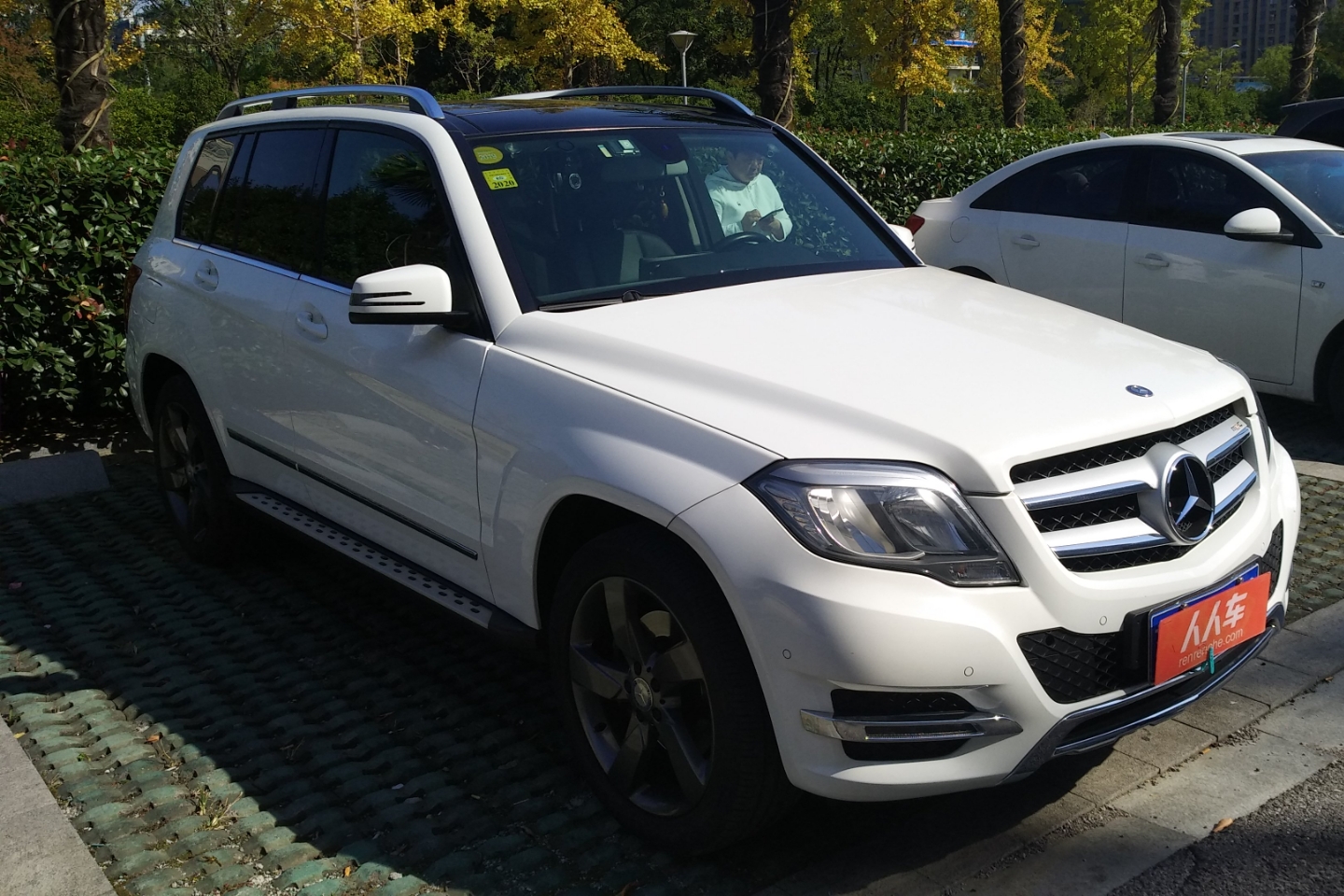 奔驰-glk级 2013款 glk 300 4matic 动感天窗型