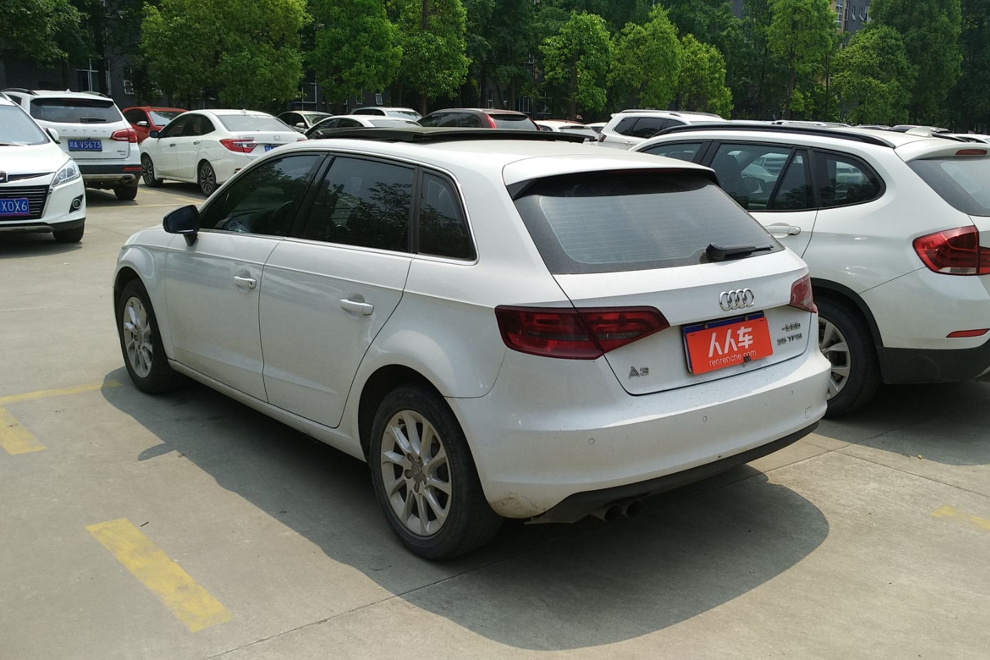 奥迪-a3 2014款 sportback 35 tfsi 自动舒适型