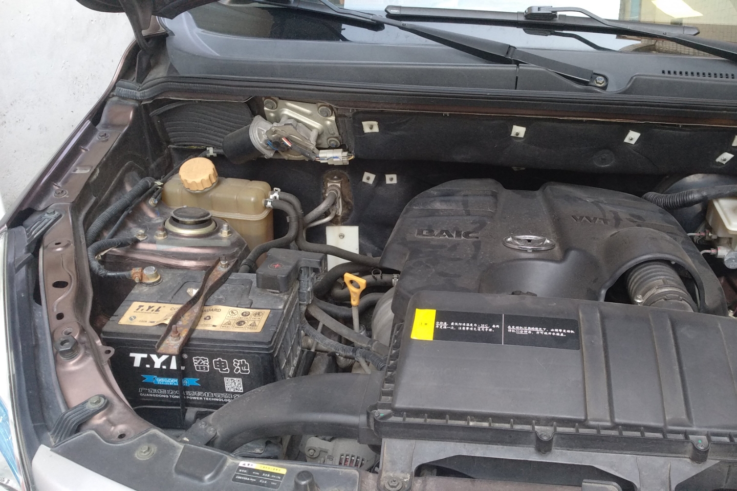 5l 精英型bj415b_东莞二手北汽幻速h2_2万-人人车