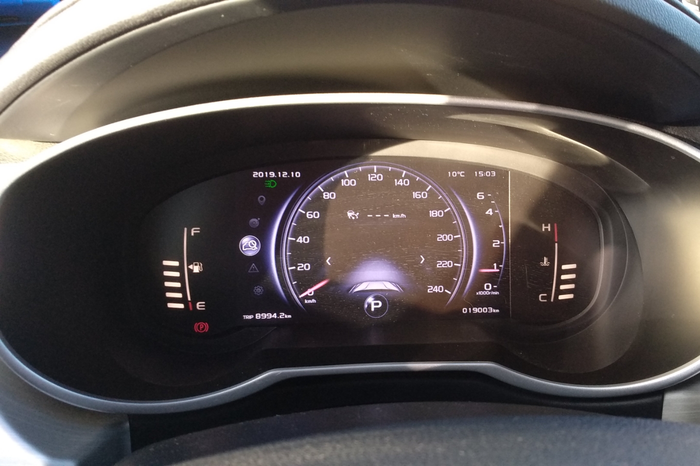 吉利汽车-博越 2018款 1.8td 自动两驱智尊型4g互联版