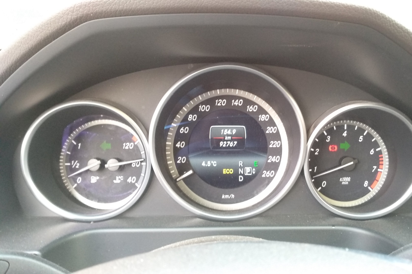 奔驰-奔驰e级 2015款 e 260 l