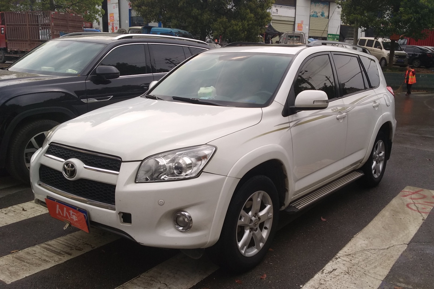 丰田-rav4荣放 2011款 2.4l 自动四驱豪华版