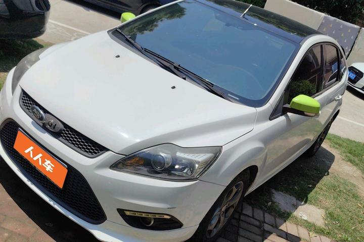 南通二手福特-福克斯 2013款 两厢经典 1.8L 手动基本型