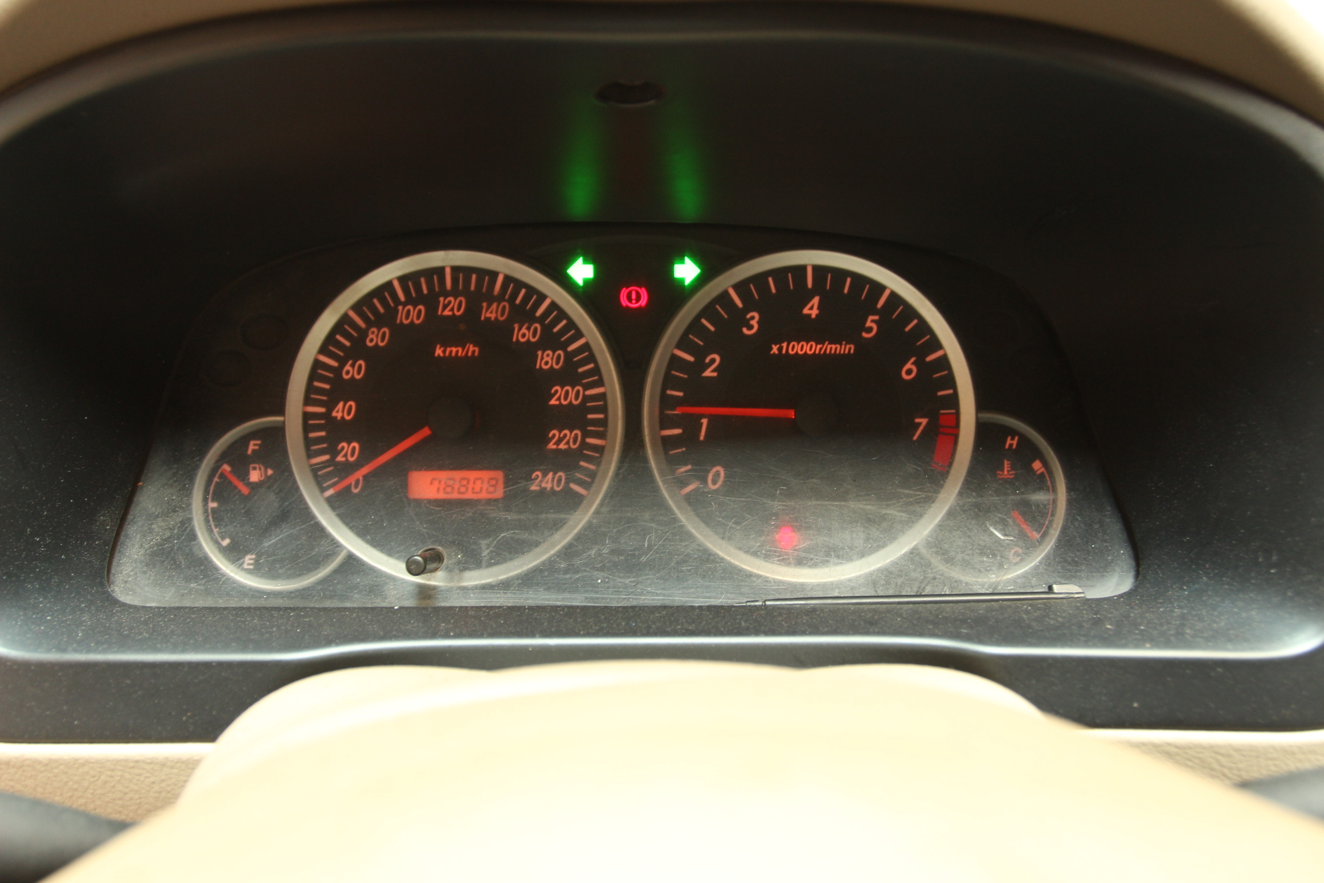 森雅m80仪表盘,大众仪表盘_大山谷图库