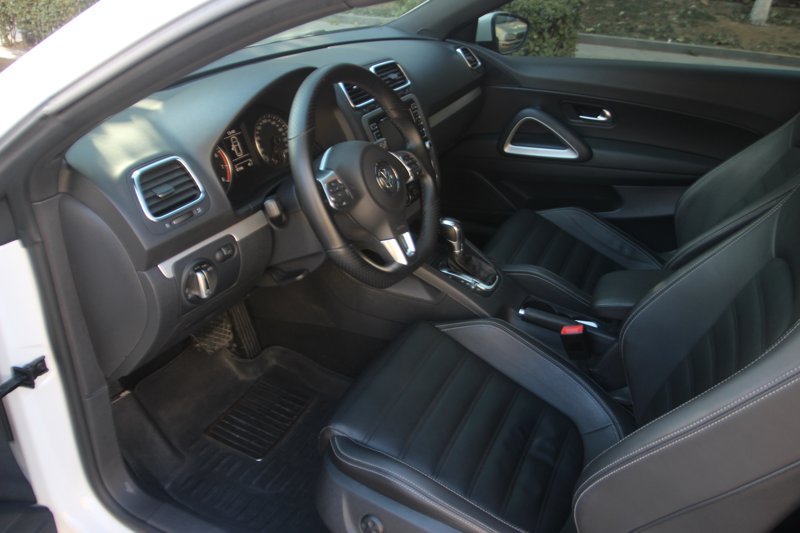 0tsi 豪华版_尚酷二手车-人人车