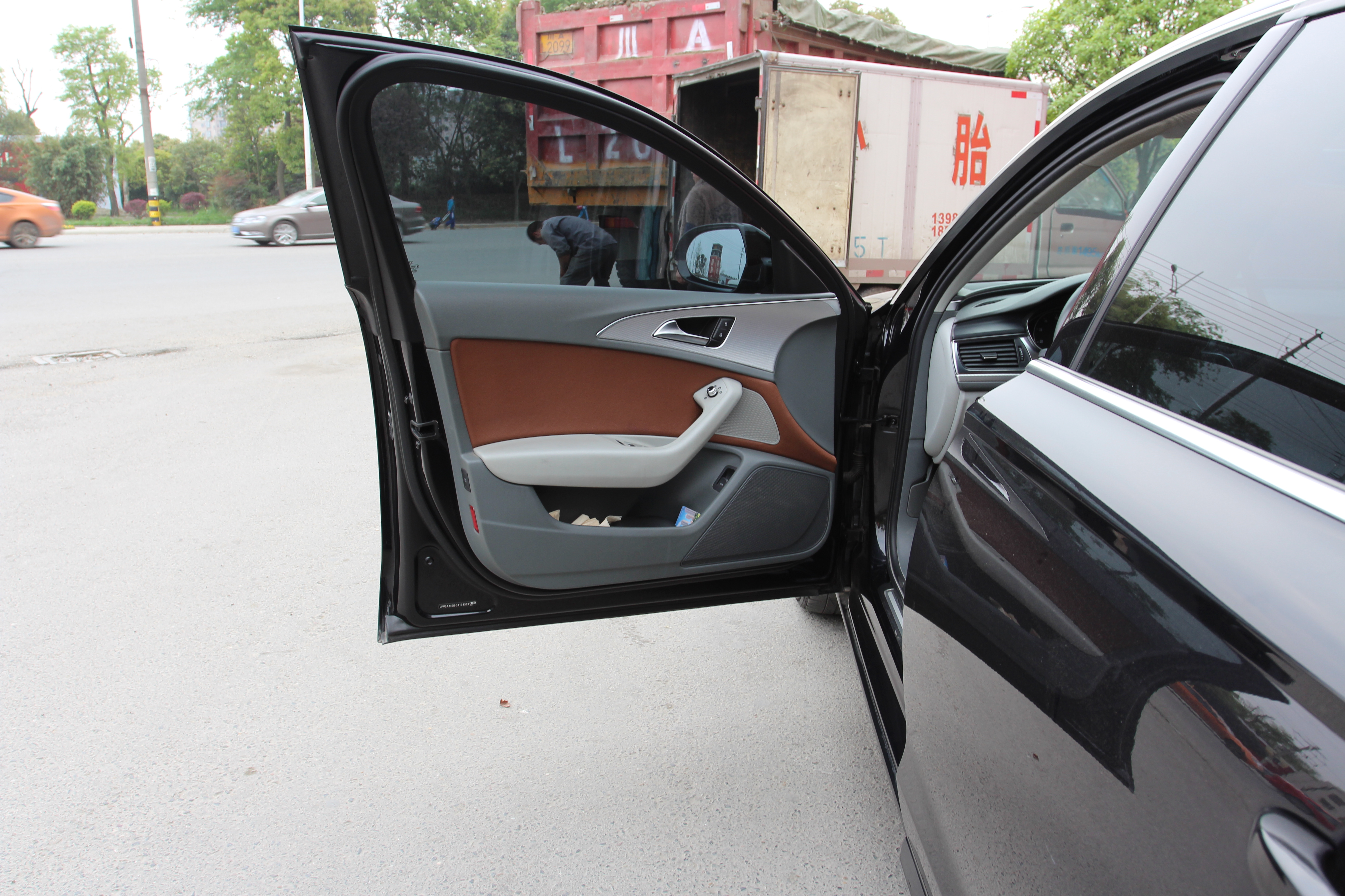 4万公里_奥迪a6l 2012款 tfsi 标准型_奥迪a6l二手车-人人车