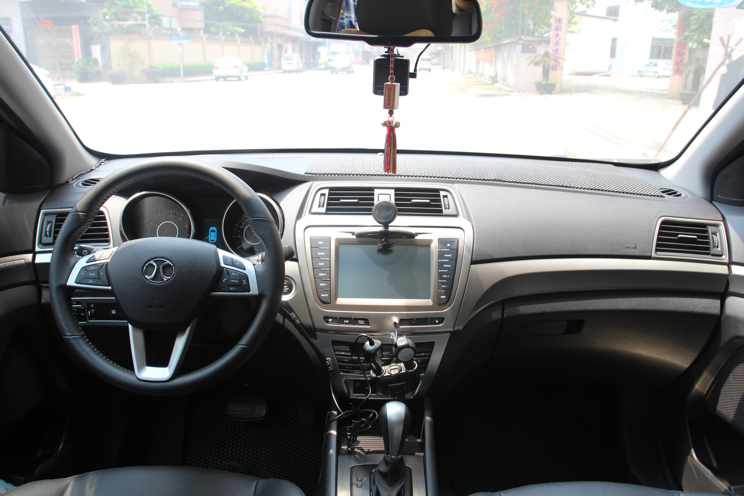 0t 自动豪华型_绅宝x65二手车-人人车