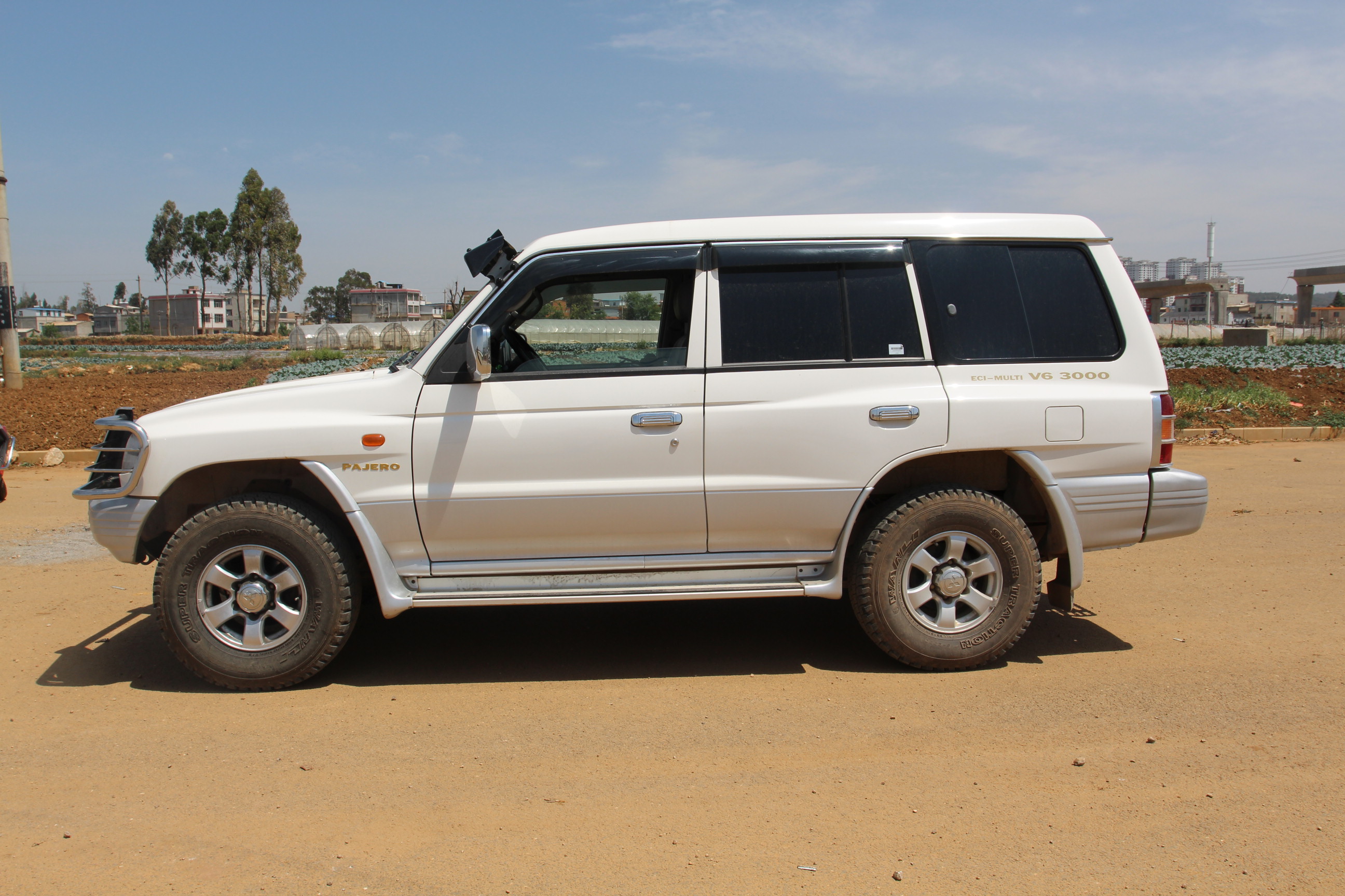 2l 手动两驱标准型_黑金刚二手车-人人车