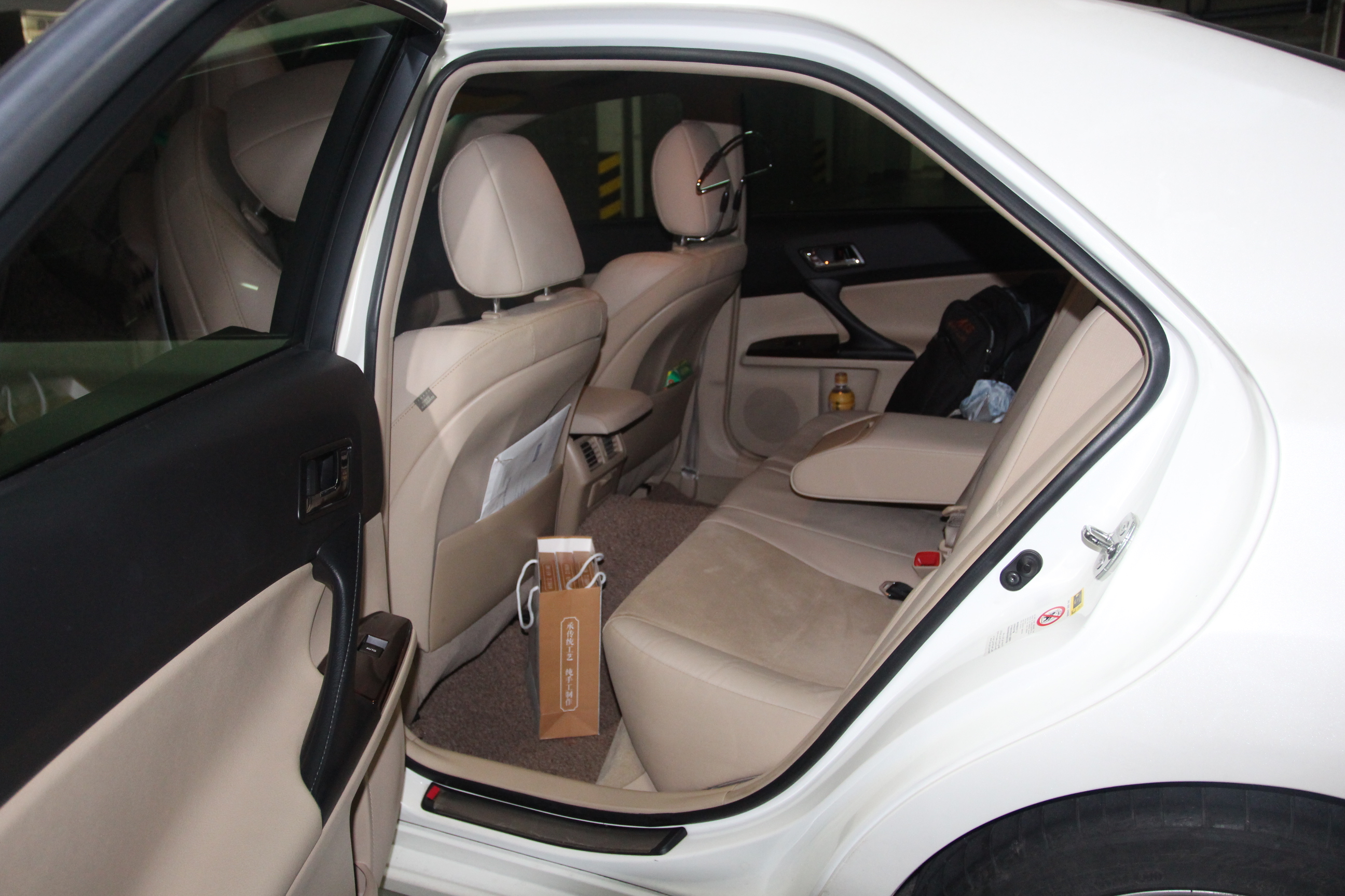 5v 风度菁英版_锐志二手车-人人车