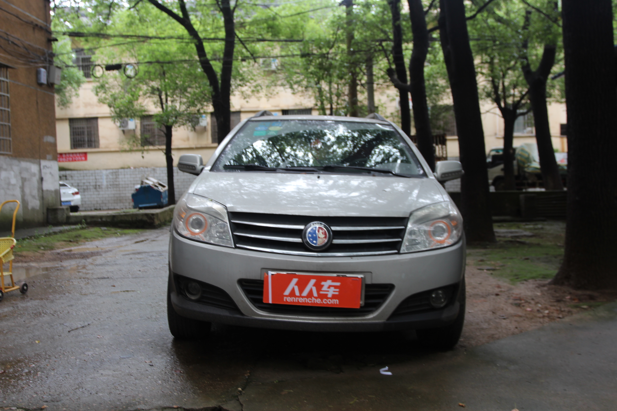 吉利汽车-金鹰 2011款 cross 1.5l 手动标准型vvt