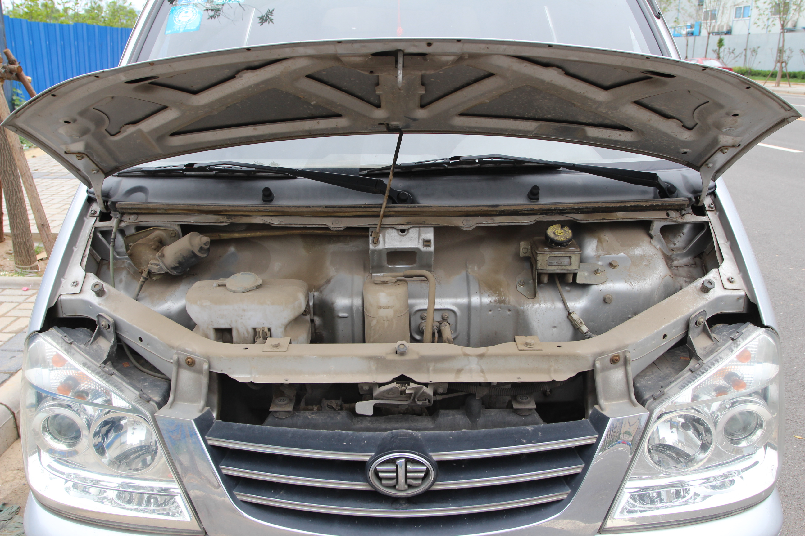 1万_4年_8.69万公里_佳宝v52 2011款 1.