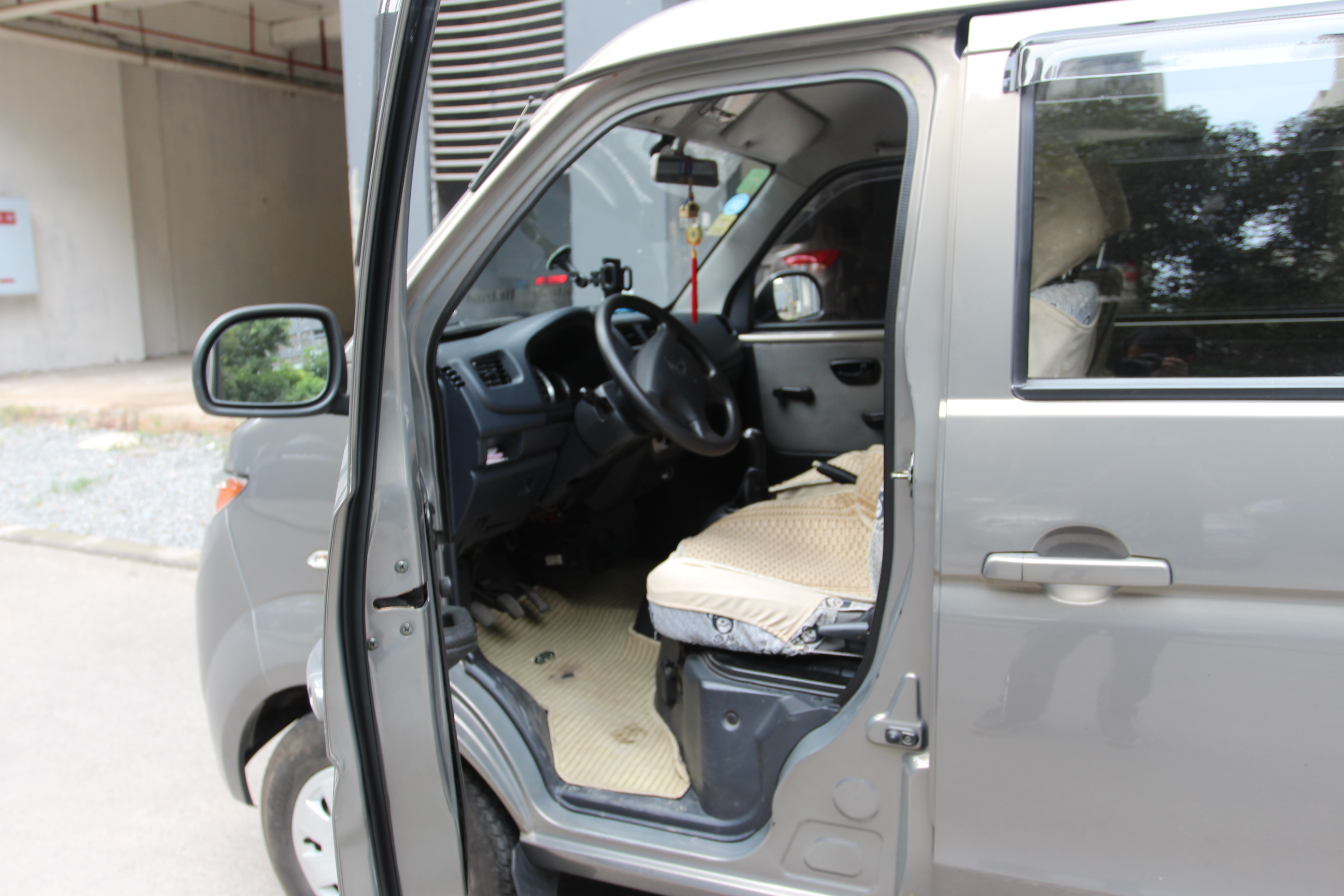 3l标准型_金牛星二手车-人人车