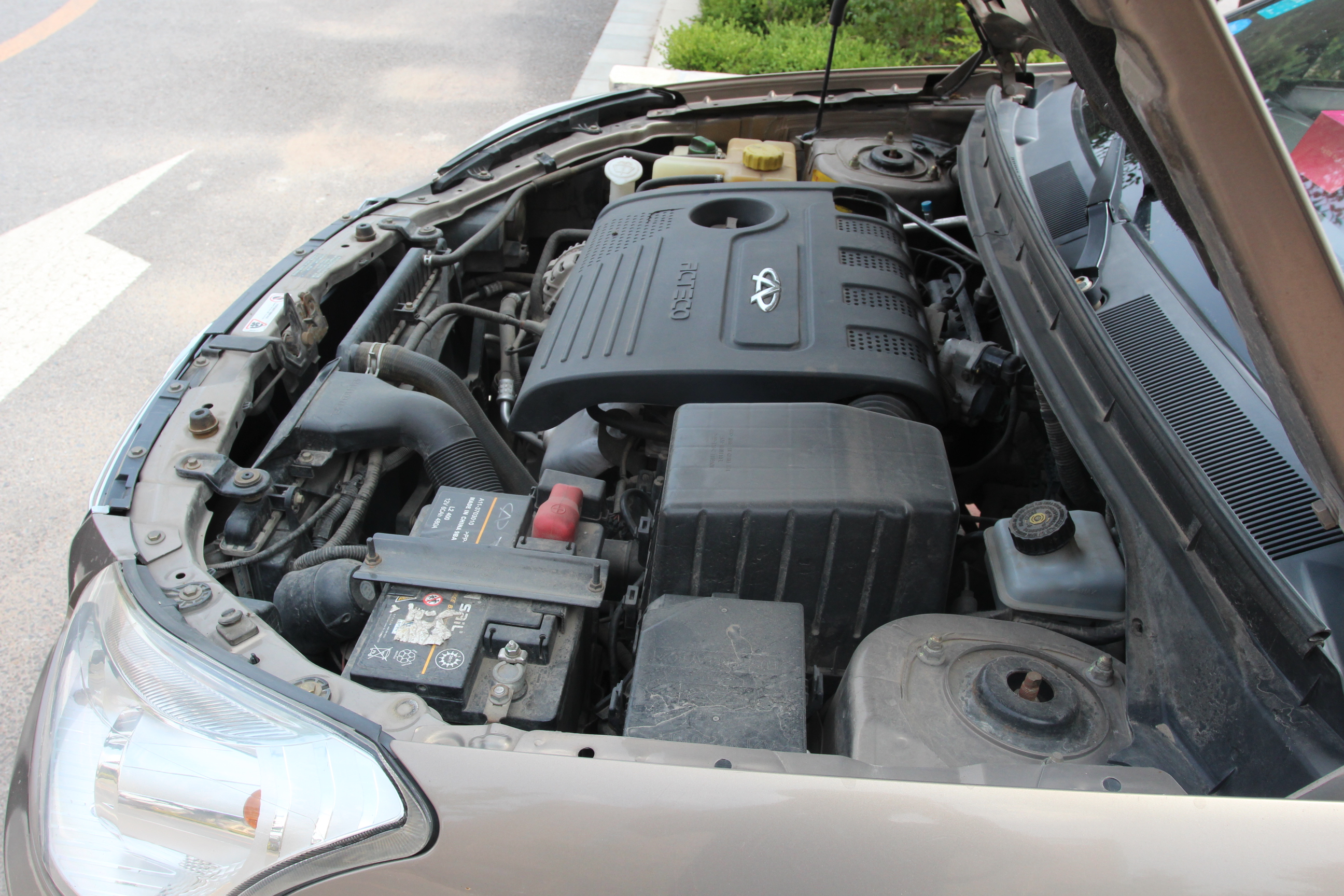 奇瑞-e5 2011款 1.5l 手动优悦型