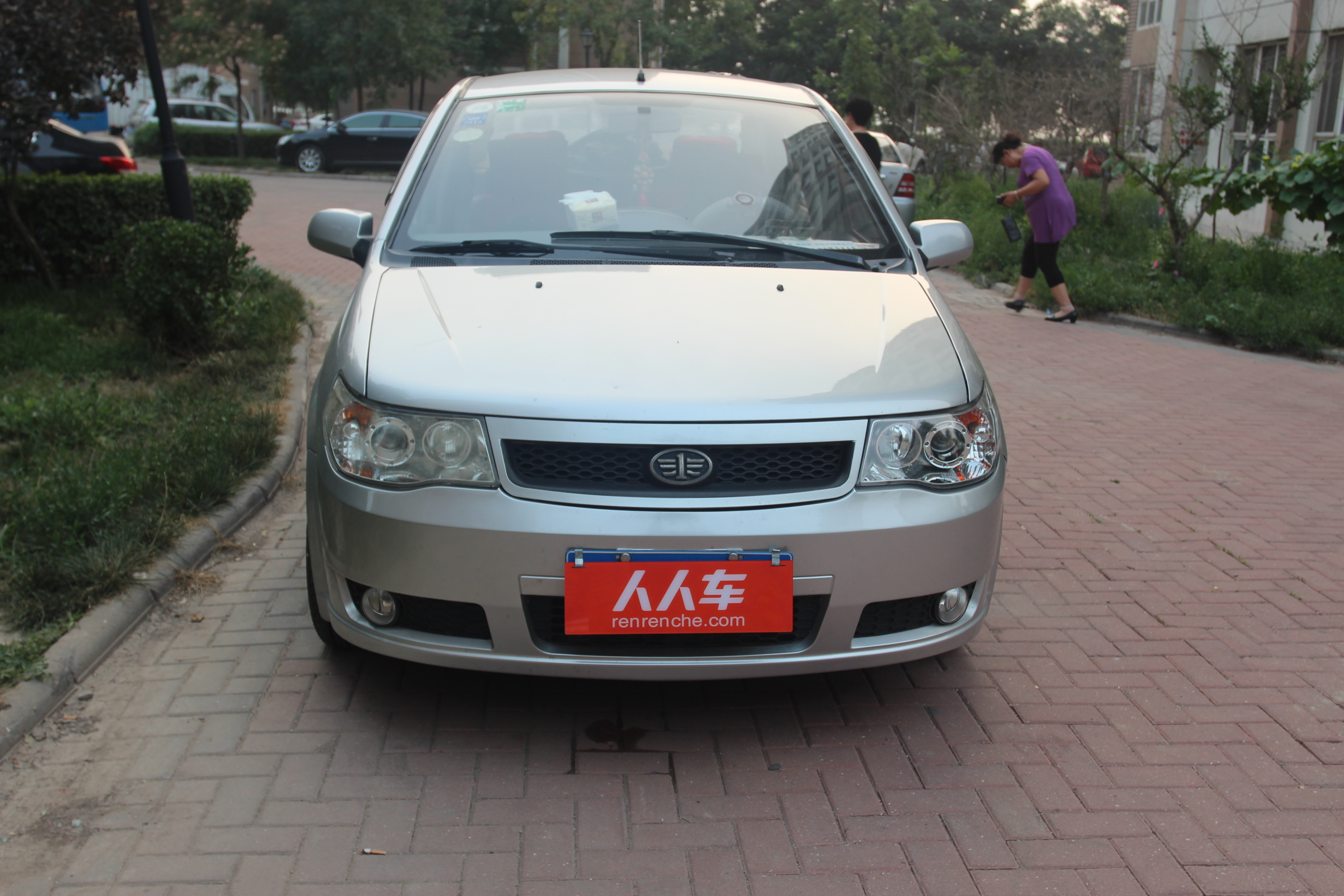 一汽-威志 2009款 三厢 1.5l 手动舒适型