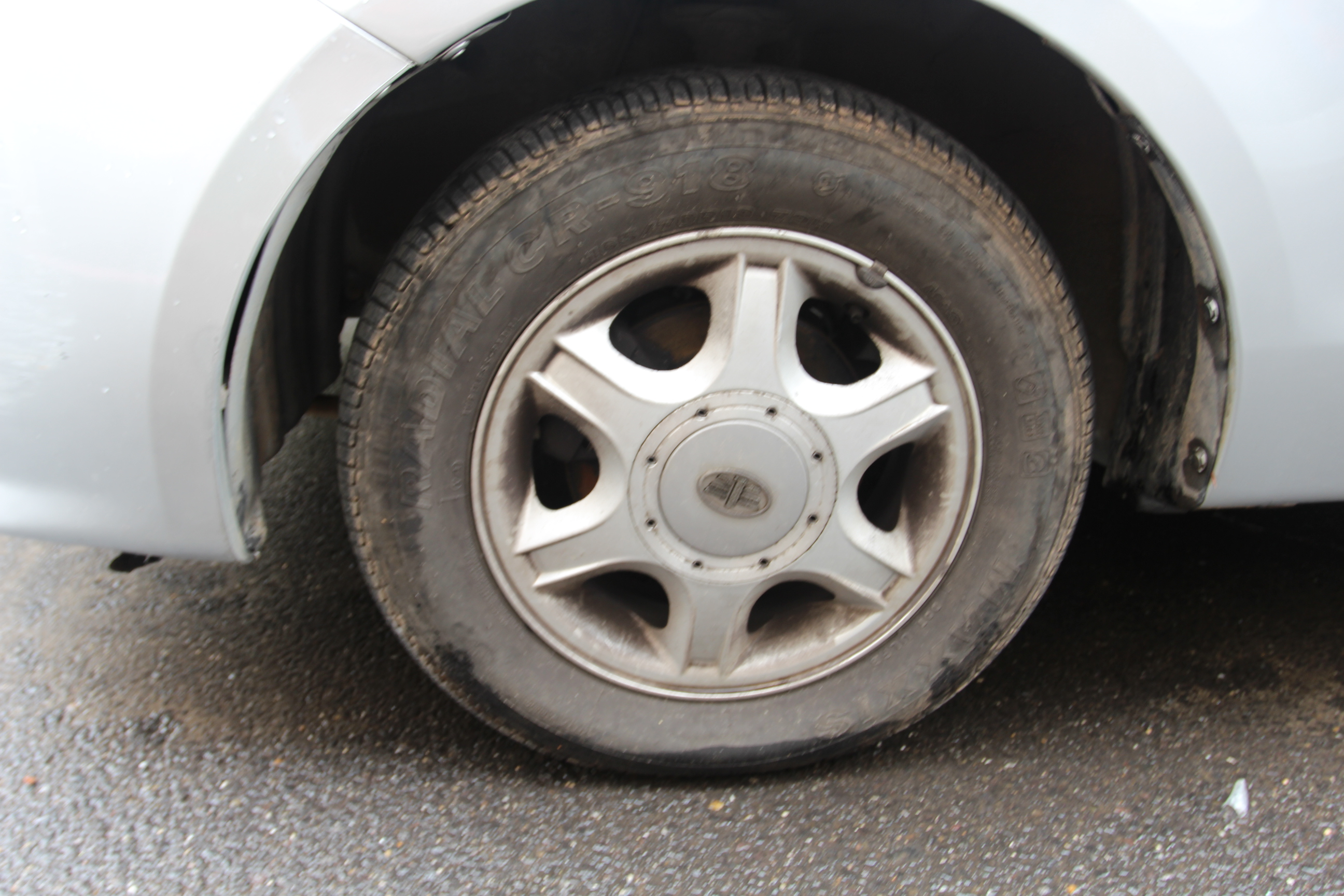 一汽-夏利n5 2010款 1.0l 手动标准型