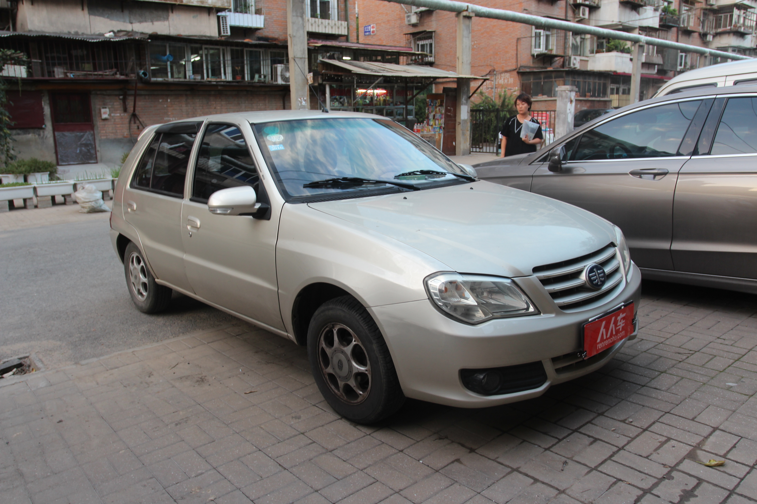 一汽-夏利 2012款 n3 1.0l 两厢标准型