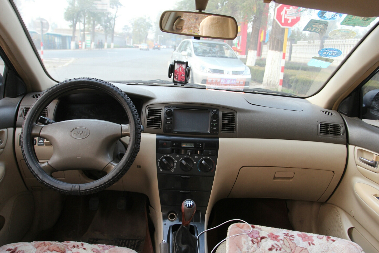 比亚迪-f3 2009款 1.5l 智能白金版标准型gl-i