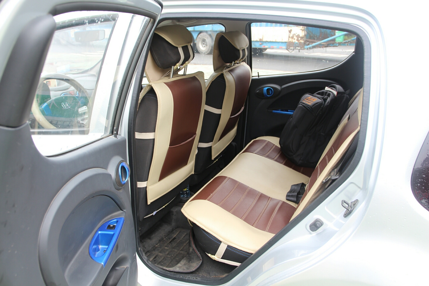 【准新车】南昌二手江铃e100_3.88万_1年_0.