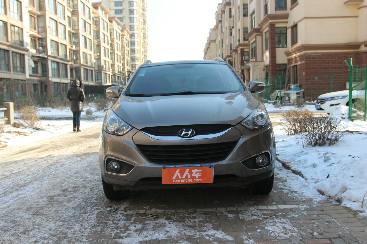 现代-ix35 2010款 2.4l 自动两驱尊贵版gls