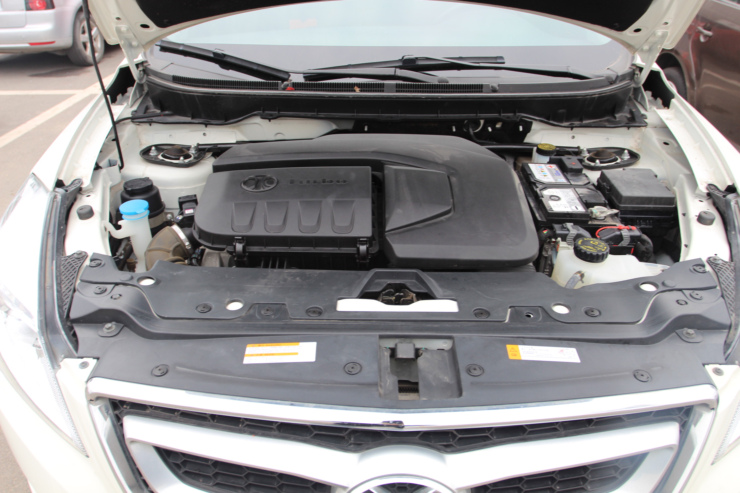 北汽绅宝-x65 2015款 2.0t 自动精英型