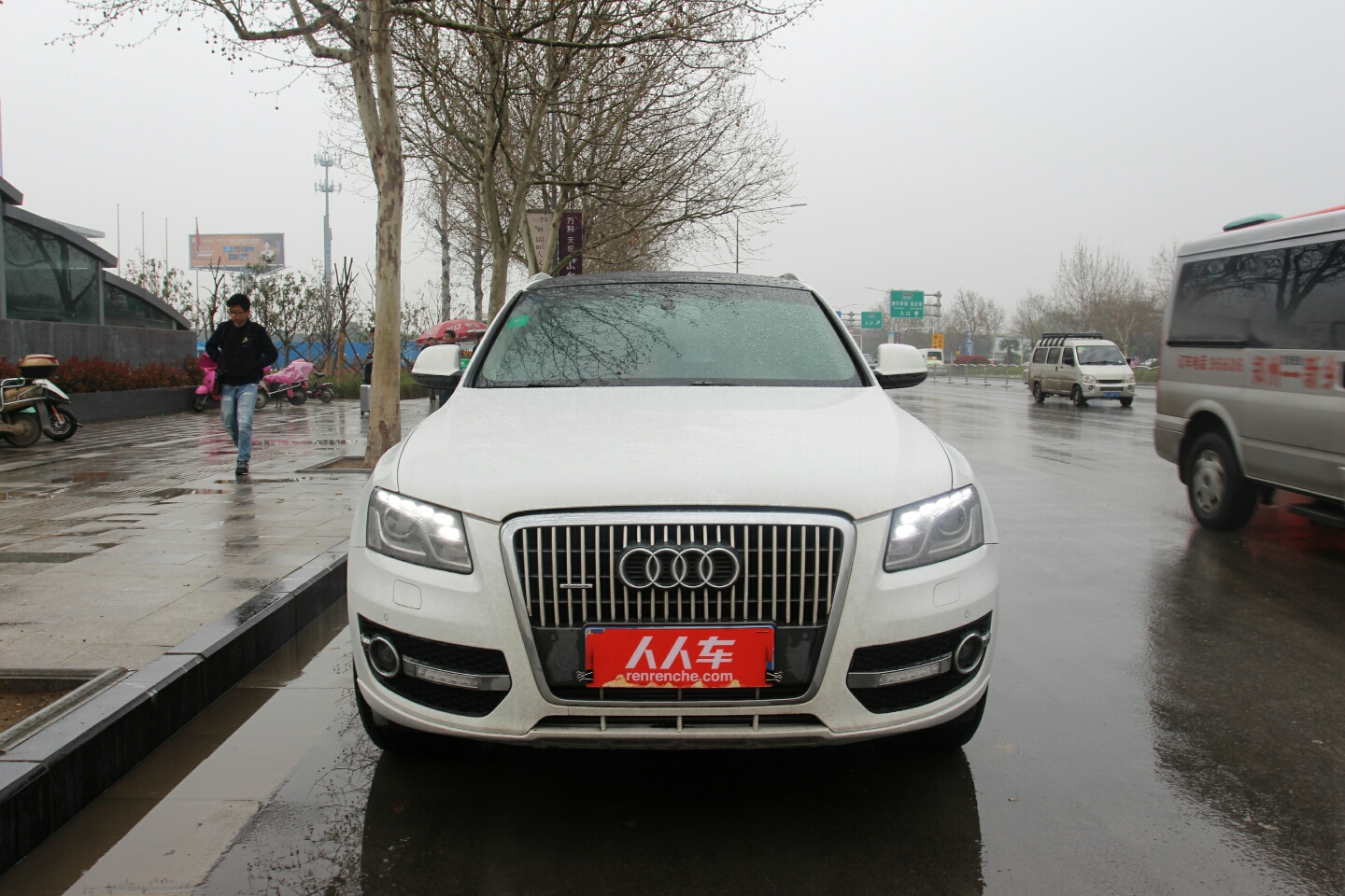奥迪-q5 2012款 2.0tfsi 舒适型