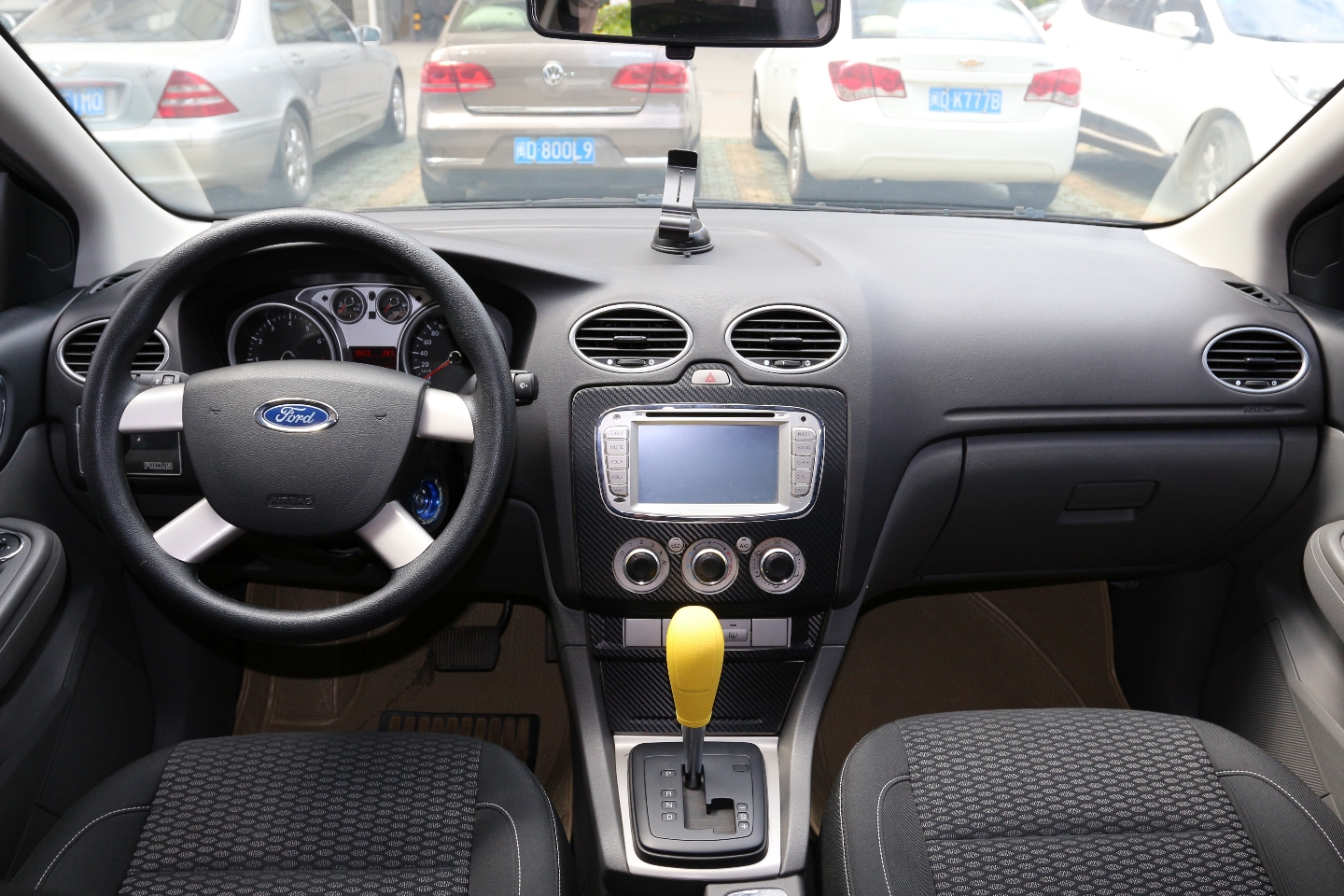 福特-福克斯 2013款 两厢经典 1.8l 自动基本型