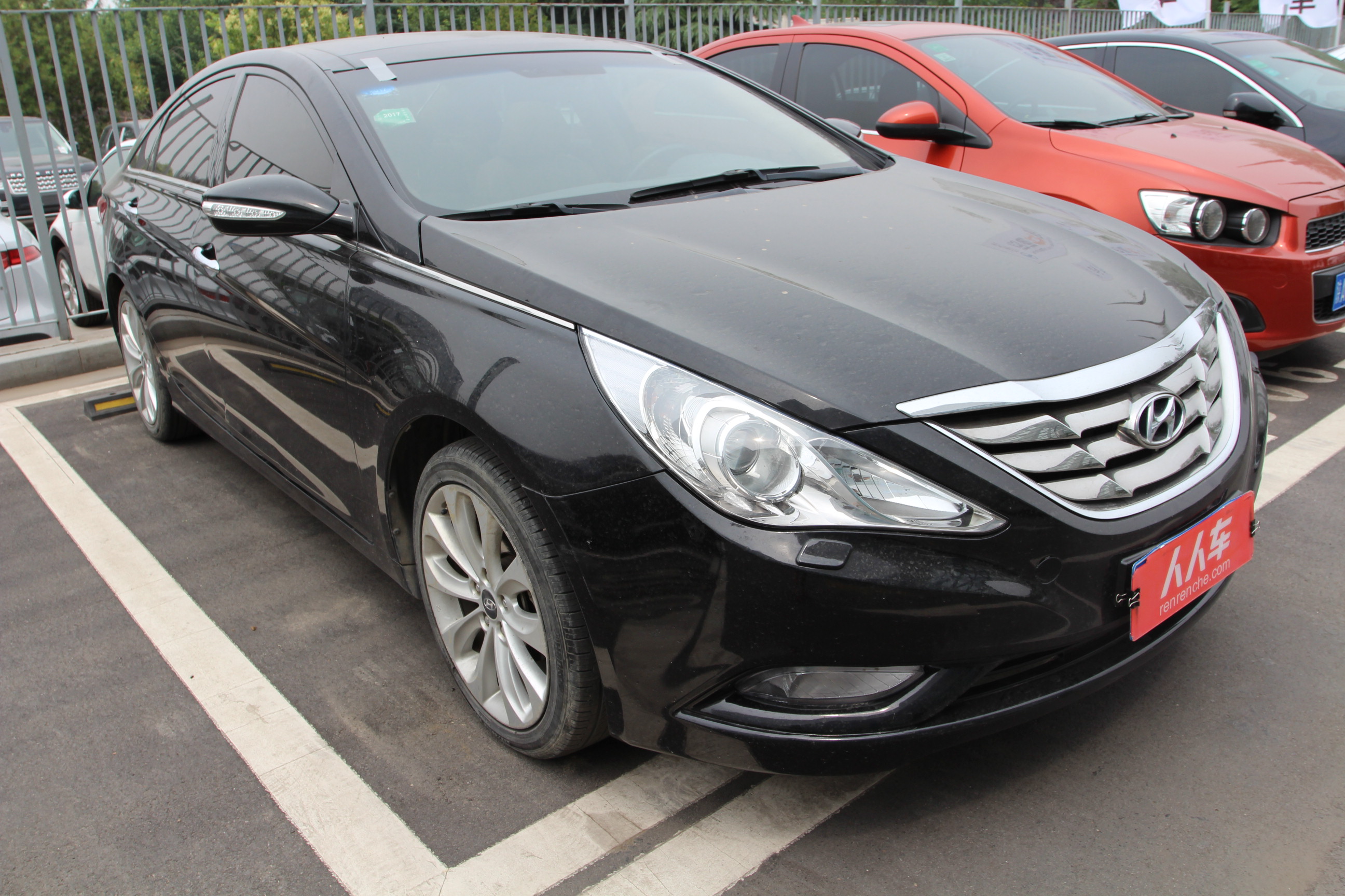 现代-索纳塔八 2011款 2.0l 自动顶级版