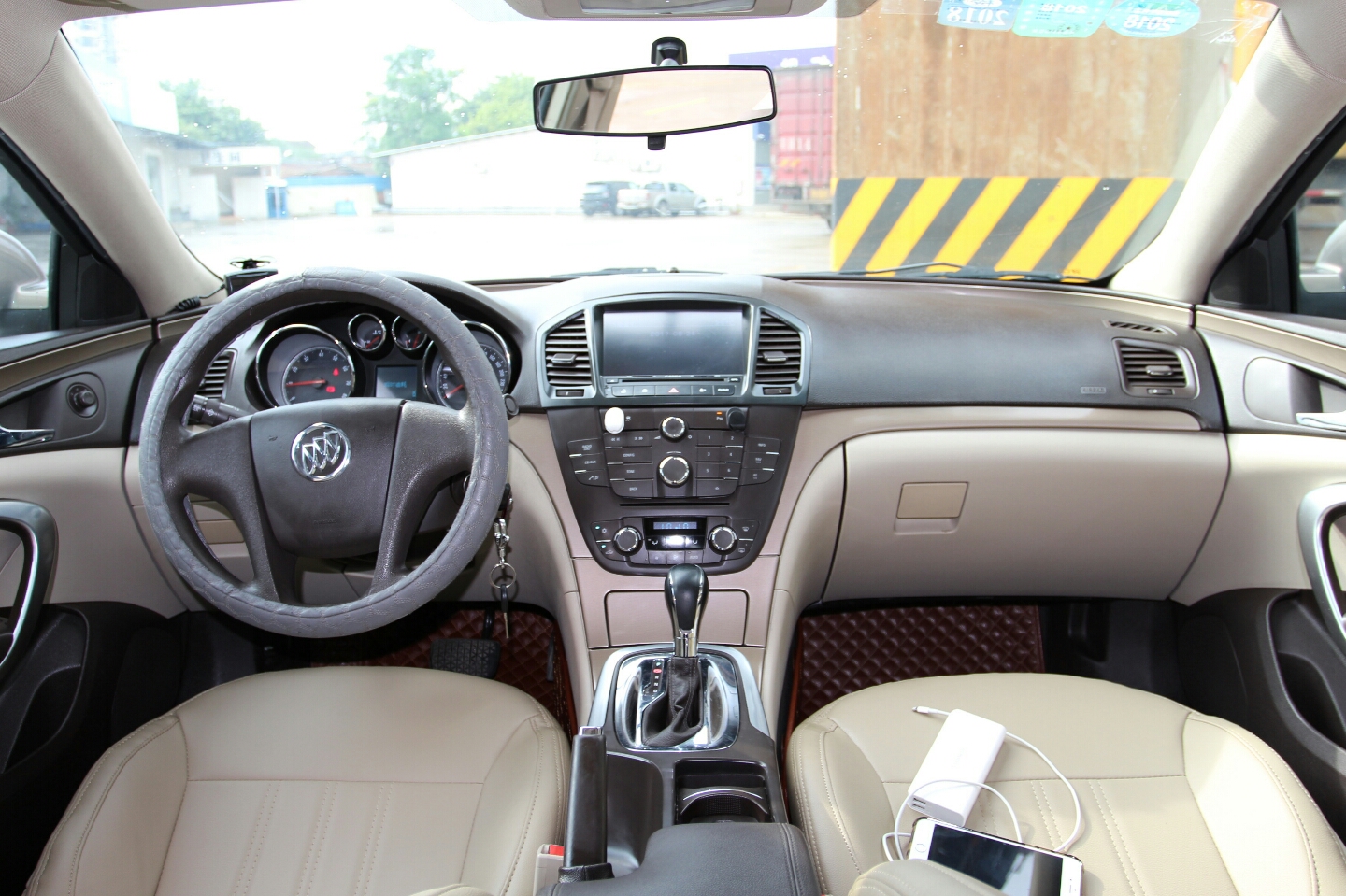 别克-君威 2009款 2.0l 舒适版