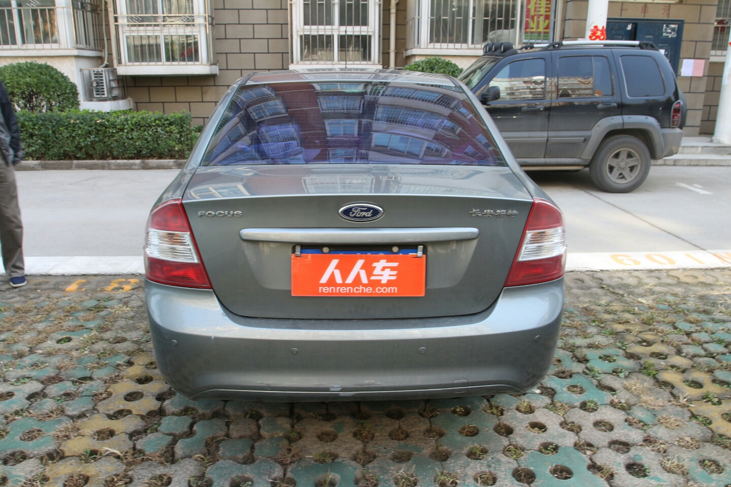 福特-福克斯 2009款 三厢 1.8l 手动舒适型