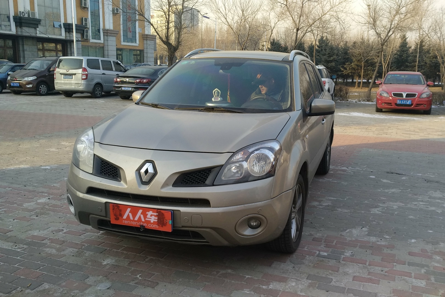 雷诺-科雷傲(进口) 2010款 2.5l 两驱舒适型