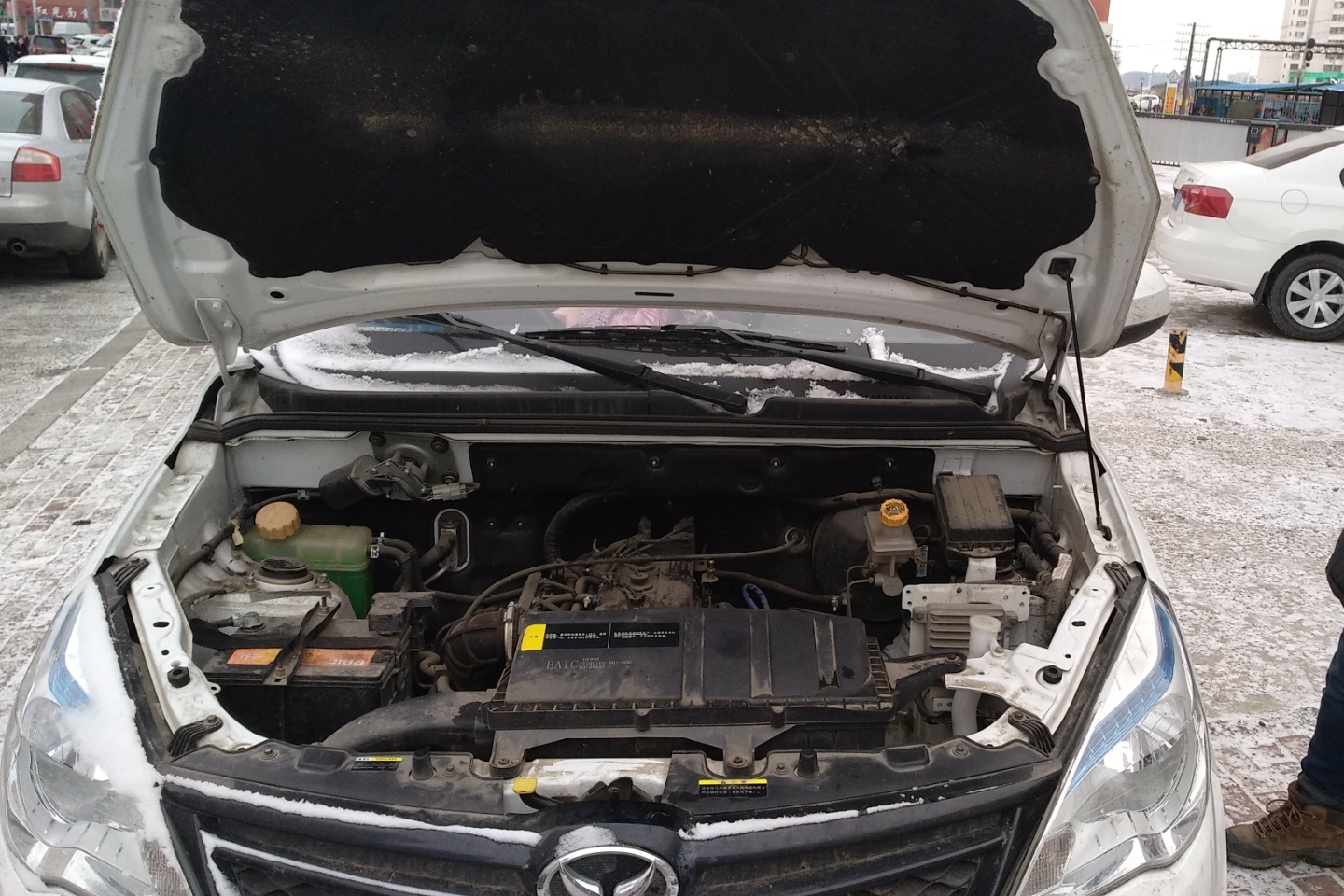 北汽幻速-h2 2016款 h2e 1.5l 时尚型